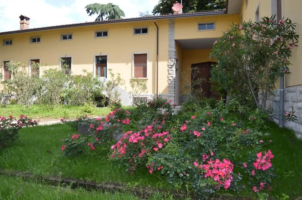 Apartman Residence Podere San Marco Monolocali E Bilocali Ghiaie